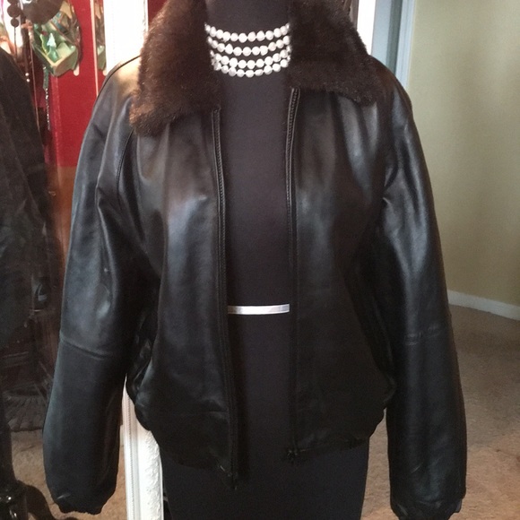 Cerruci Lambskin Reversible Faux Fur/Leather Coat - Picture 5 of 6